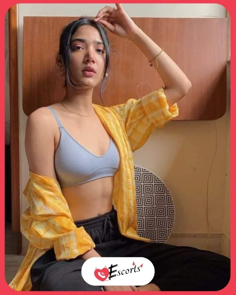 independent-girl-in-goa-available-for-hotels-rooms-parties-events